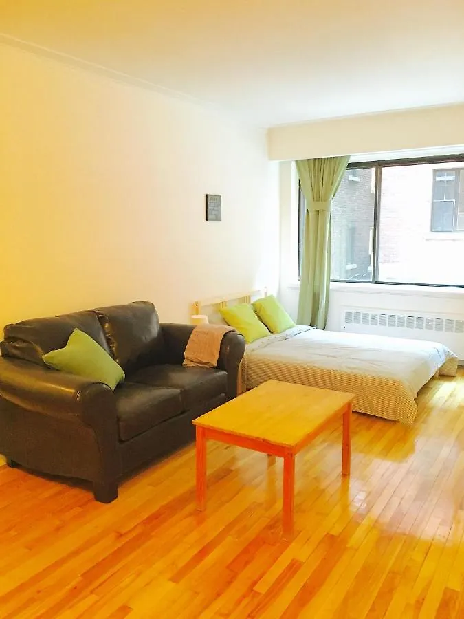 Stylish Montreal Apartment: Comfortable Stay In The Golden Square Mile
